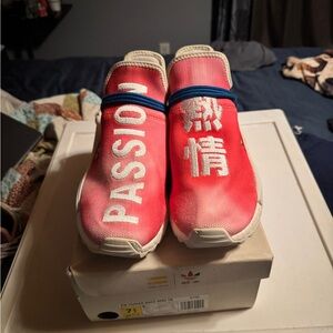 Adidas human race pink Passion